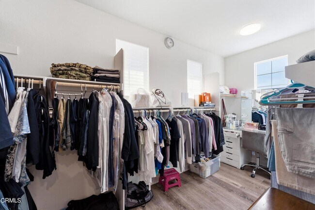 Building Photo - 2406 Nicklaus St