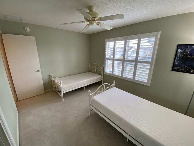 Building Photo - SEASONAL RENTAL or ANNUAL LEASE in The Village of Duval 2 Beds, 2 Bath + den home, Pets OK.