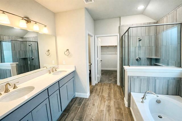 Building Photo - 116 Aucuba Ln