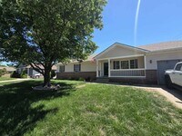 Building Photo - Gorgeous home for Rent!