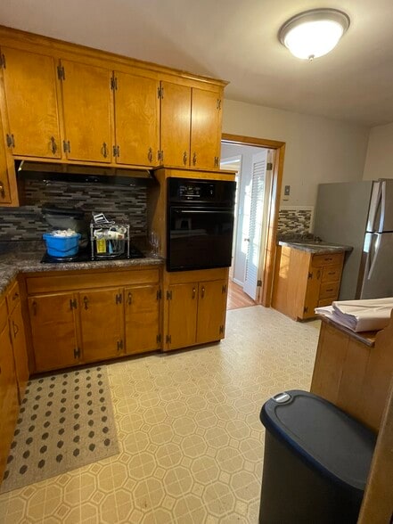 Building Photo - 6231 France Ave S