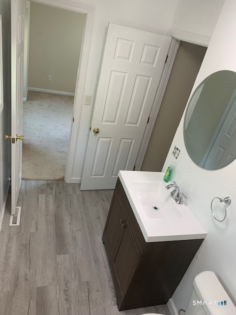 Building Photo - 18 Greenbriar Dr