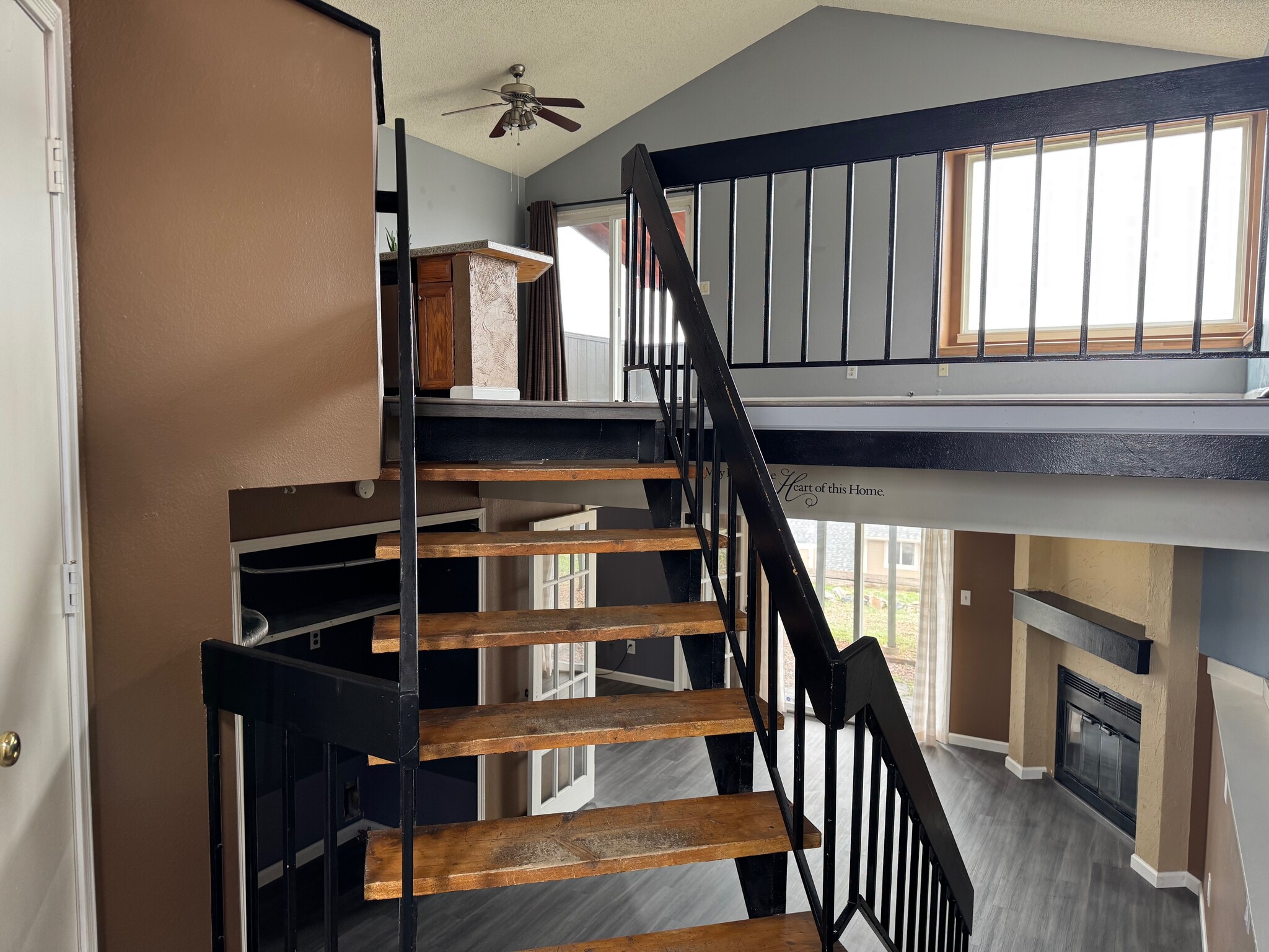 Split Level - 7504 Liberty Bell Dr