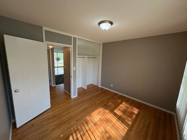 Building Photo - NW 51st