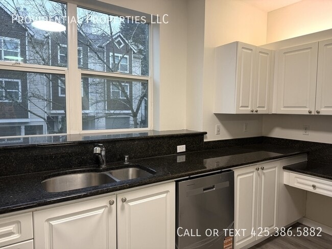 Building Photo - 3116 164th St SW