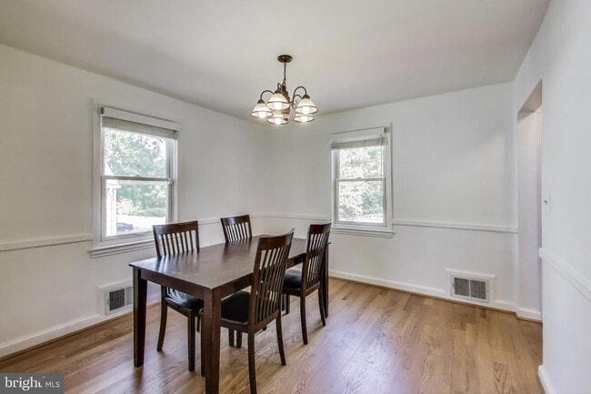 Building Photo - 4600 Jones Bridge Rd