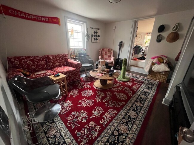 Building Photo - 759 Corinthian Ave