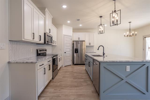 Building Photo - 5116 Stoneridge Dr