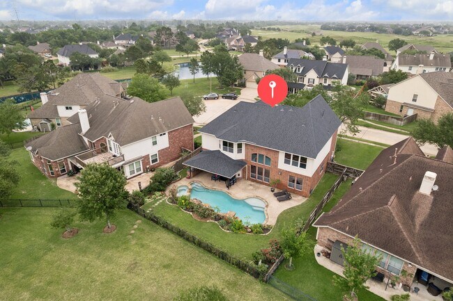 Building Photo - 1125 Shady Knoll Ln