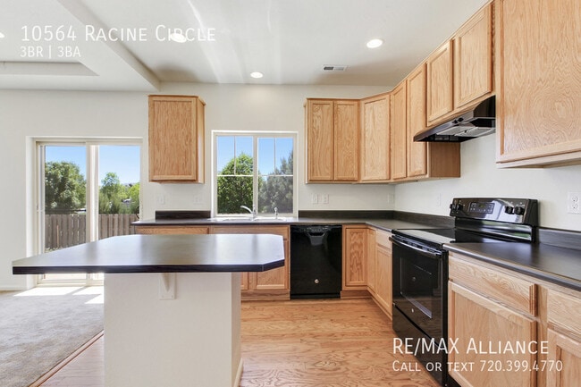 Building Photo - 10564 Racine Cir