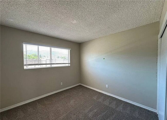 Building Photo - 1768 Bern Dr