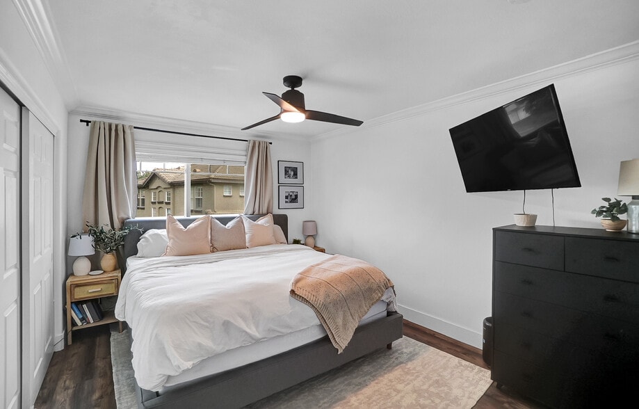 Building Photo - 83 White Sands