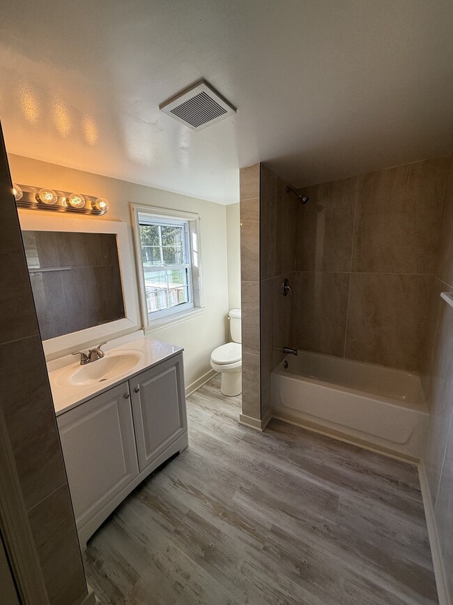 Building Photo - 33243 Old Ocean City Rd