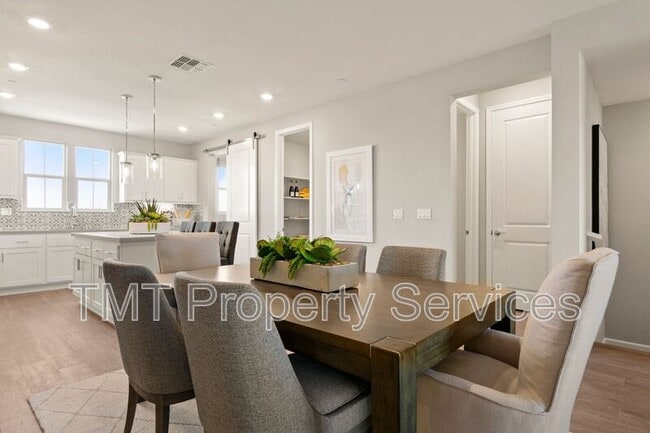 Building Photo - 4439 Rhone Walk