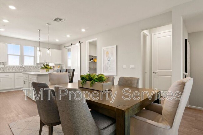 Building Photo - 4441 Rhone Walk