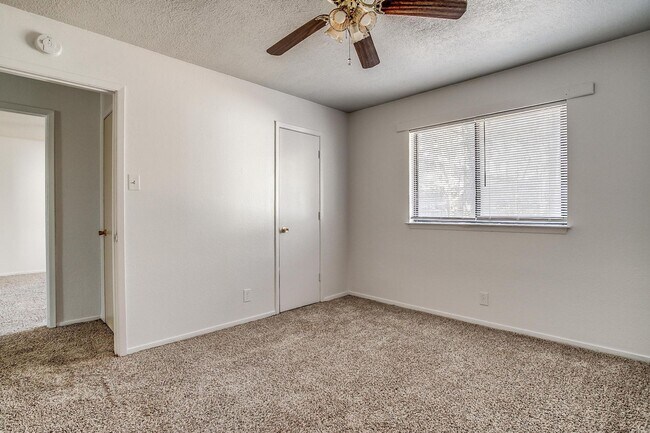Building Photo - 6530 Fall Creek Hwy