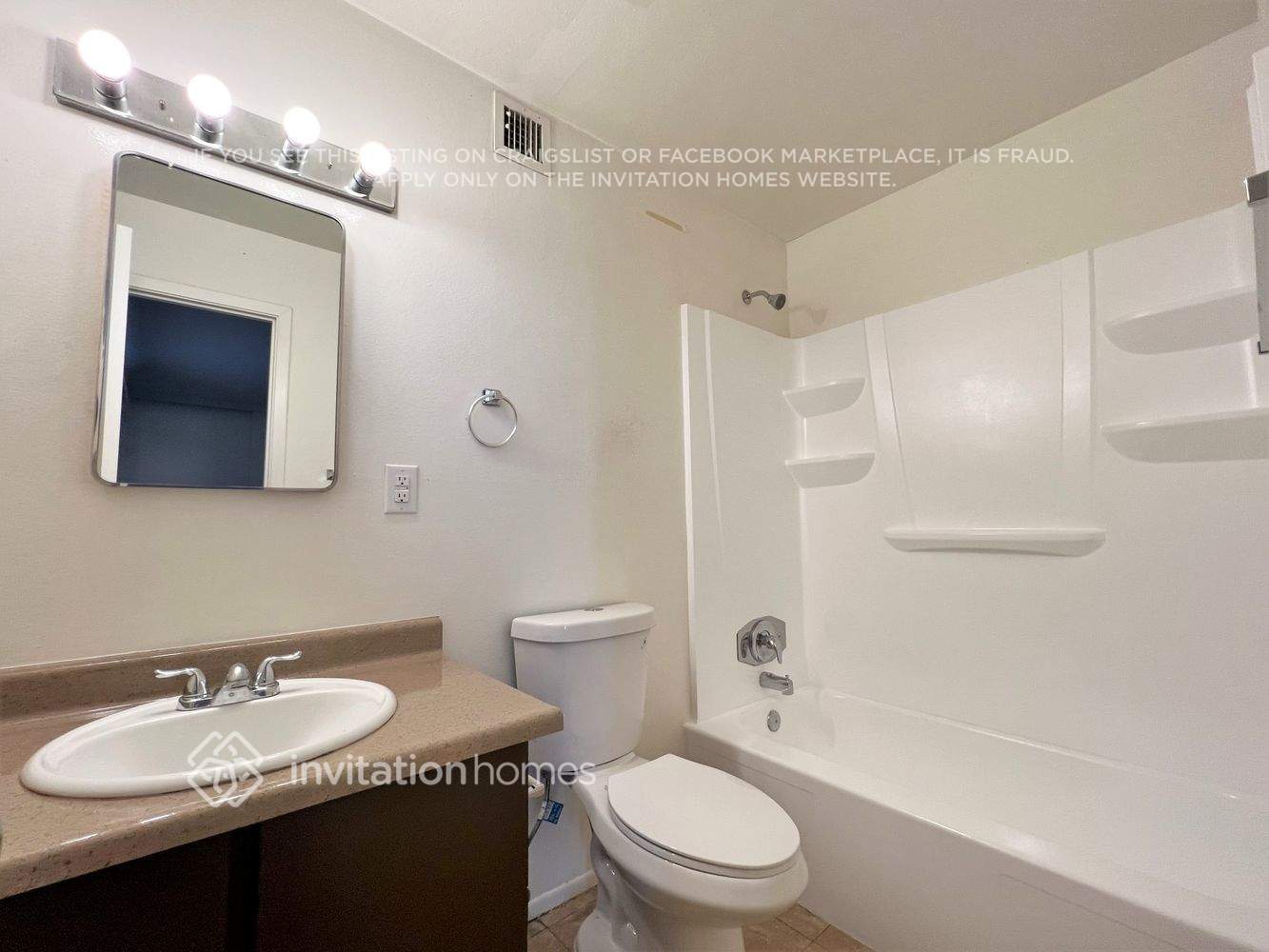 Building Photo - 5414 W Wilshire Dr