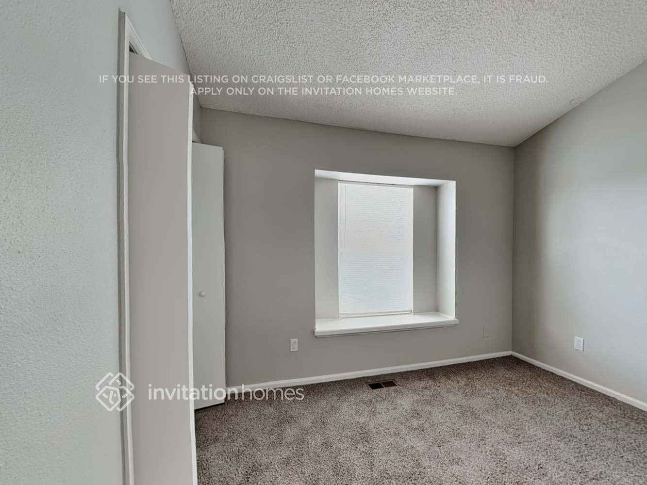 Building Photo - 13501 W 65th Ave