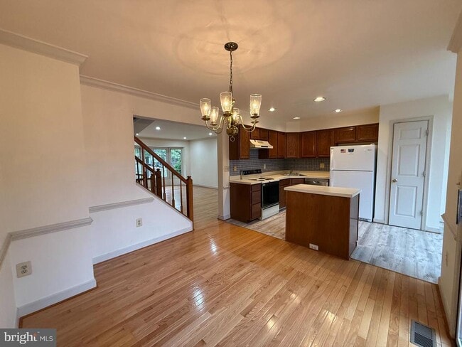 Building Photo - 58 Drumcastle Ct