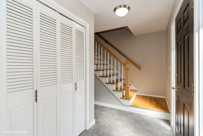 Building Photo - $3,000 | 5 Bedroom, 2.5 Bathroom House | N...