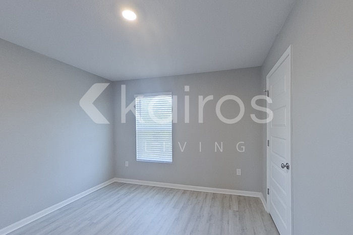 Building Photo - 4816 Malay Cir