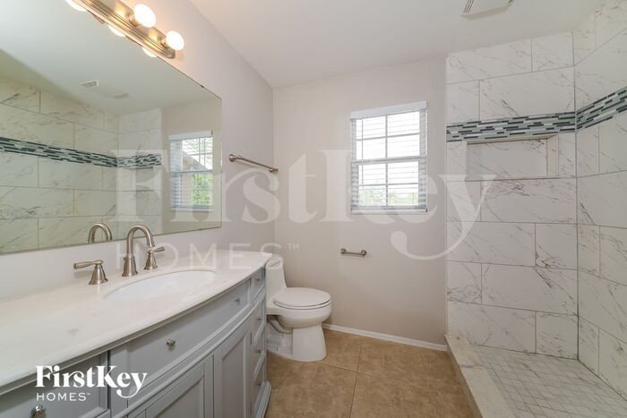 Building Photo - 4022 Banbury Cir