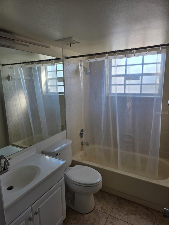 Building Photo - 6826 Stonesthrow Cir N