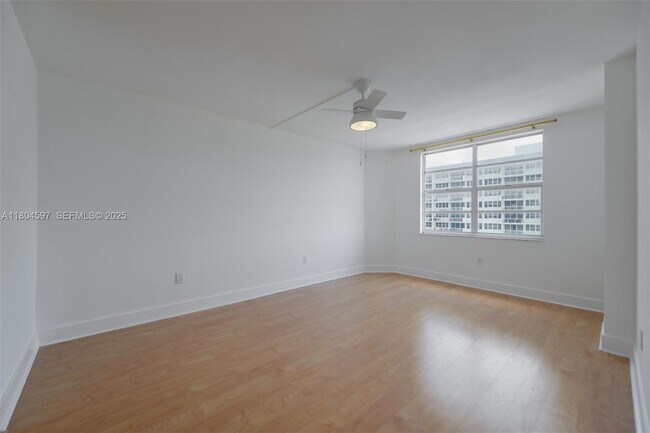 Building Photo - 1980 S Ocean Dr