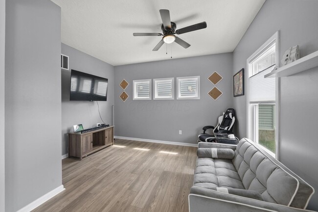Building Photo - 1059 Honeycomb Ln