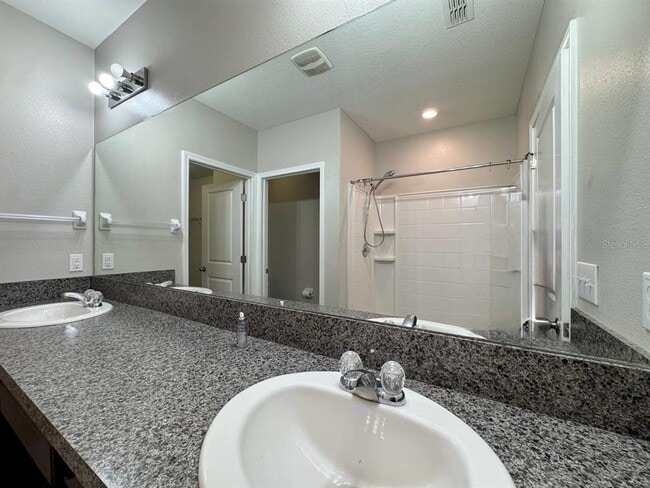 Building Photo - 6533 Trent Creek Dr