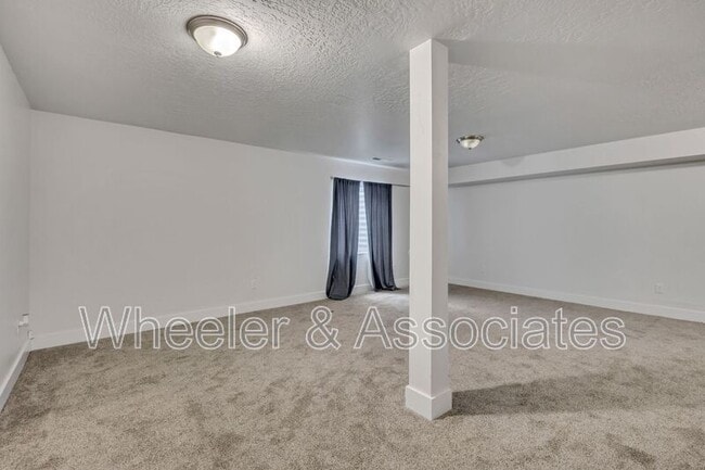 Building Photo - 3586 S Xenon Dr