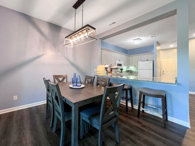 Building Photo - 820 Castleford Cir