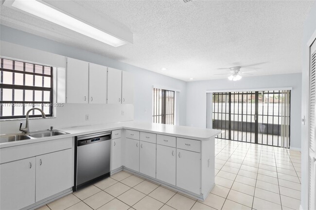 Building Photo - 13892 SW 25th Terrace