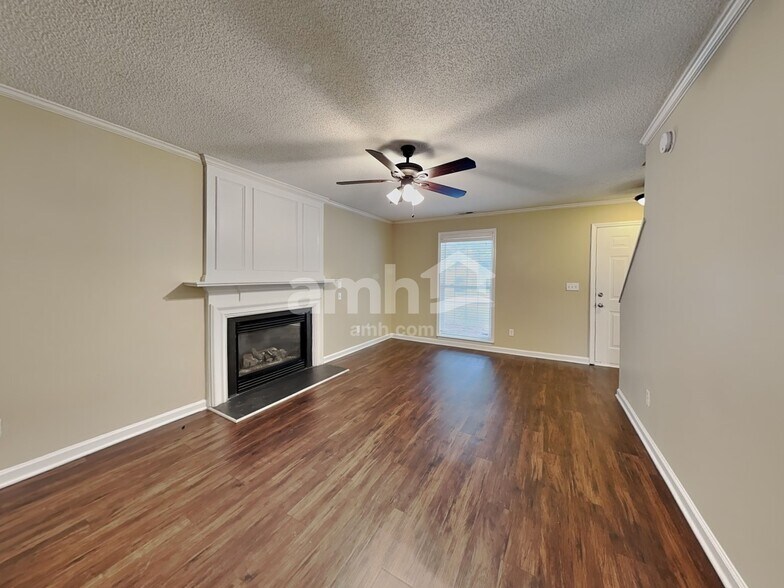 Building Photo - 5308 Mallard Grove Dr