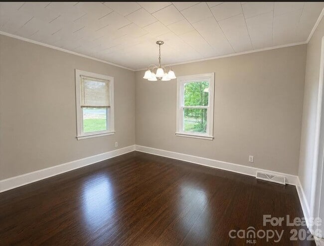 Building Photo - 800 Mt Holly-Huntersville Rd