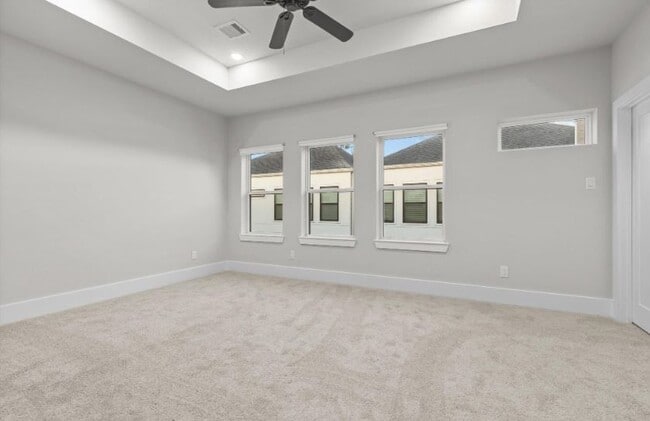 Building Photo - 836 Fisher St