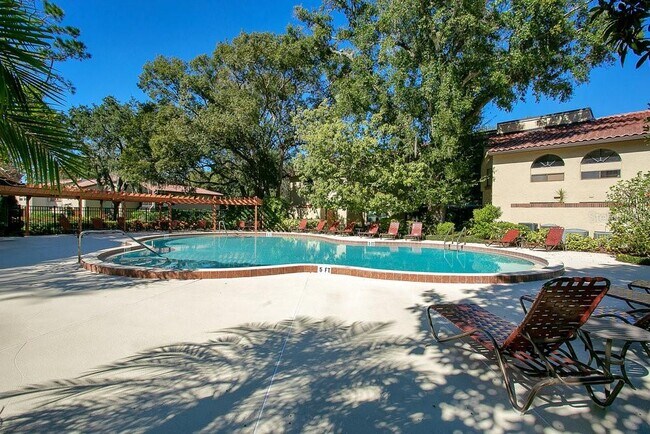 Building Photo - 1246 St Tropez Cir