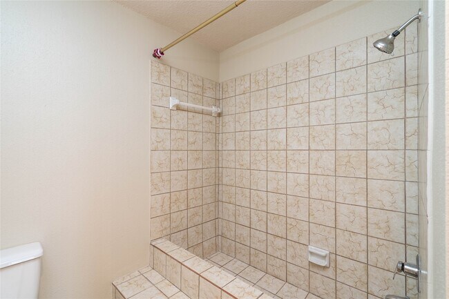 Building Photo - 11280 Braes Forest Dr