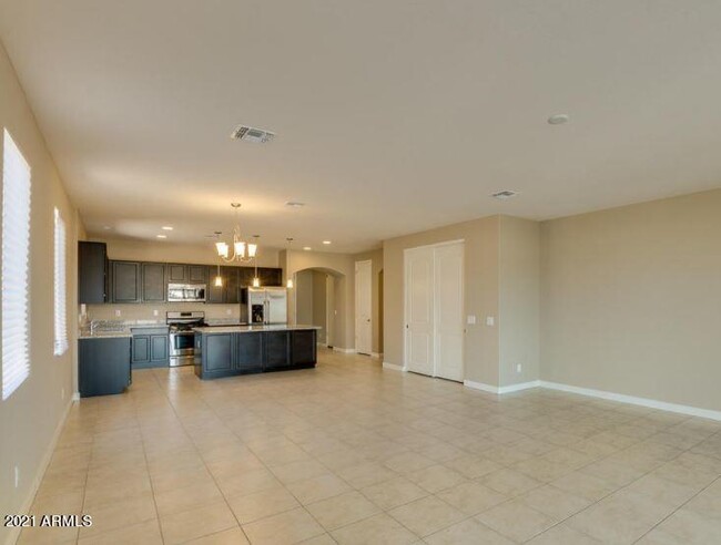 Building Photo - 13562 W Desert Moon Way