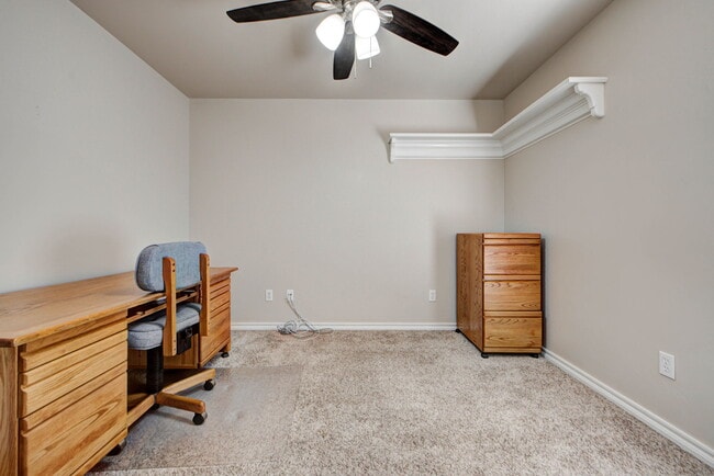 Building Photo - 4716 Stag Horn Dr
