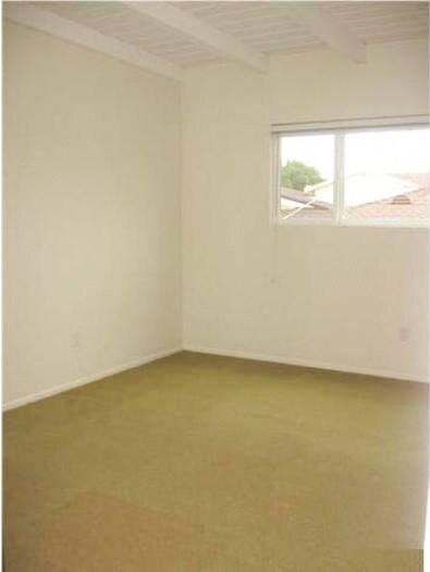 Guest Bed - 2116 Pullman Ln