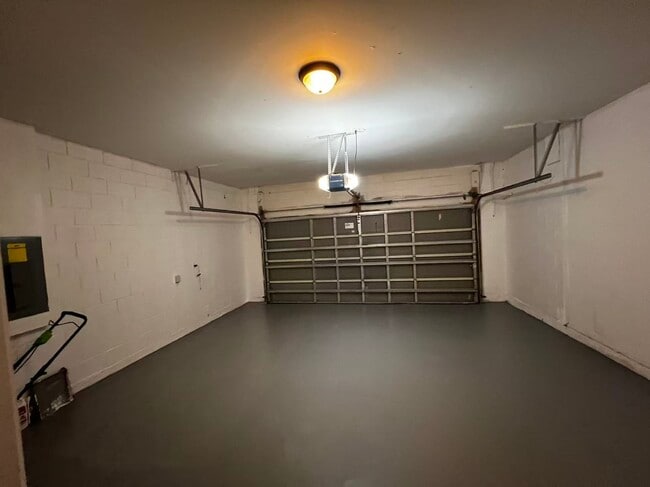 Building Photo - 1232 Alapaha Ln