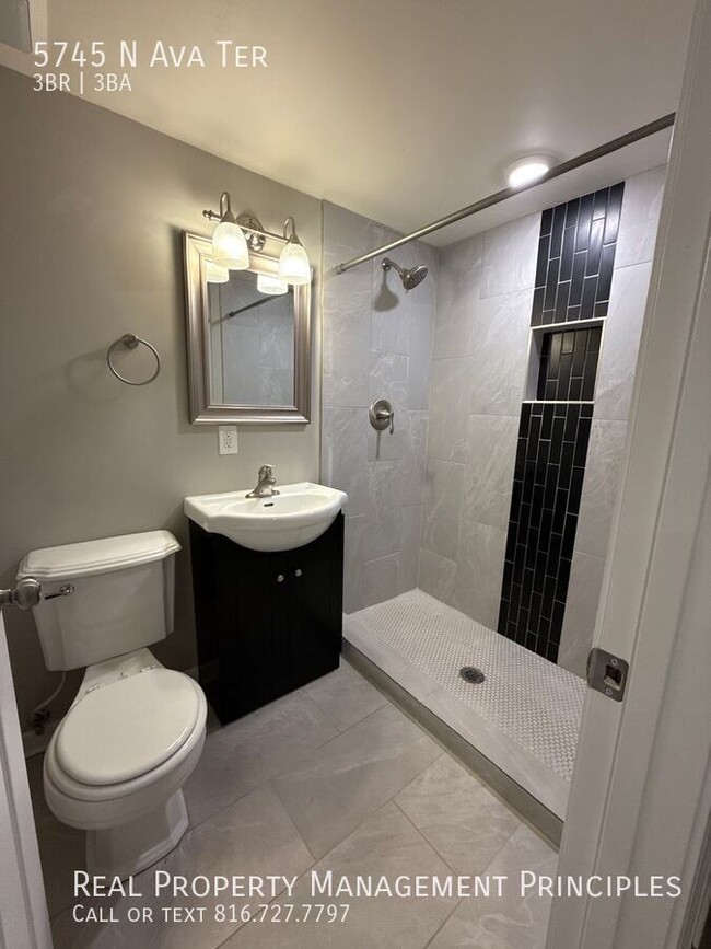 Building Photo - 5745 N Ava Terrace