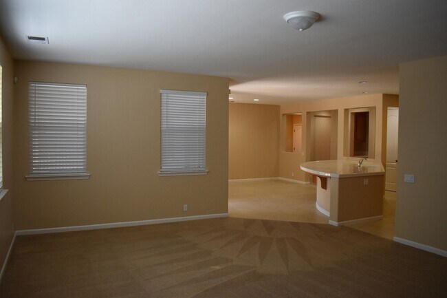 Building Photo - 1220 CAVALAIRE Ct