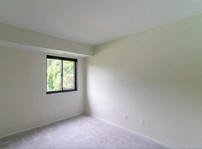 3rd bedroom - 12730 Veirs Mill Rd