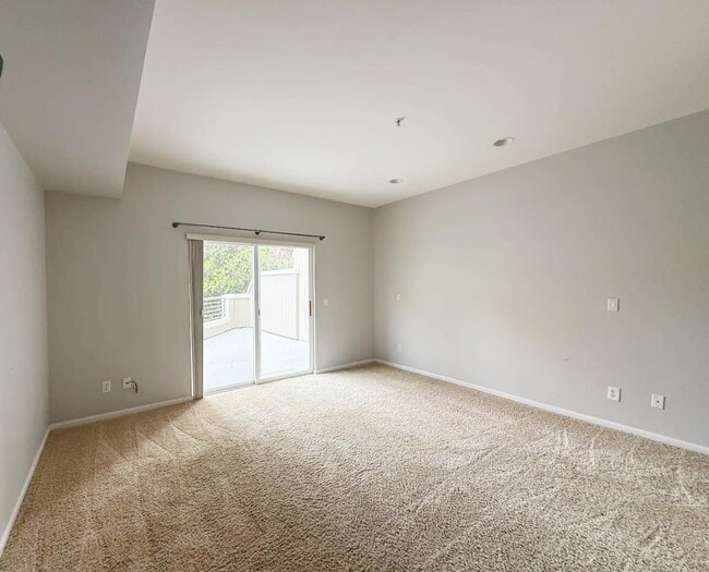 Building Photo - 860 Meridian Bay Ln