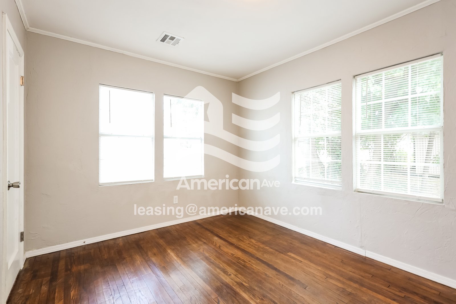 Building Photo - 3316 Pioneer Ave