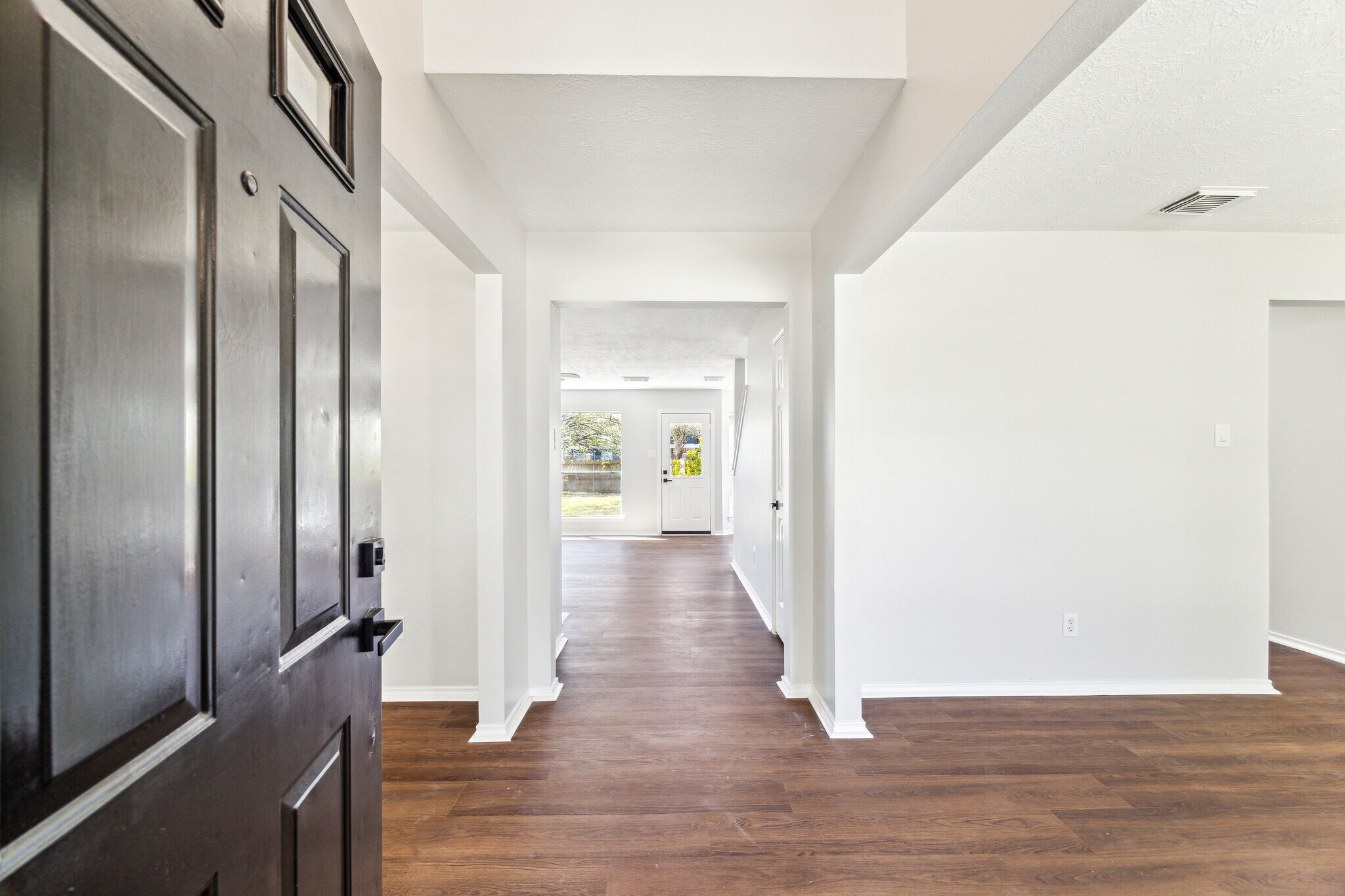 Building Photo - 18603 Timber Twist Dr