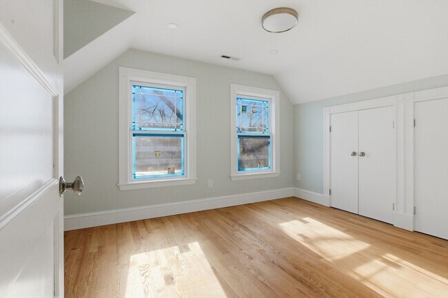 Building Photo - 23 Gay Head St