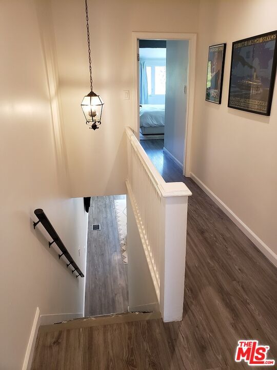 Building Photo - 8605 Rugby Dr